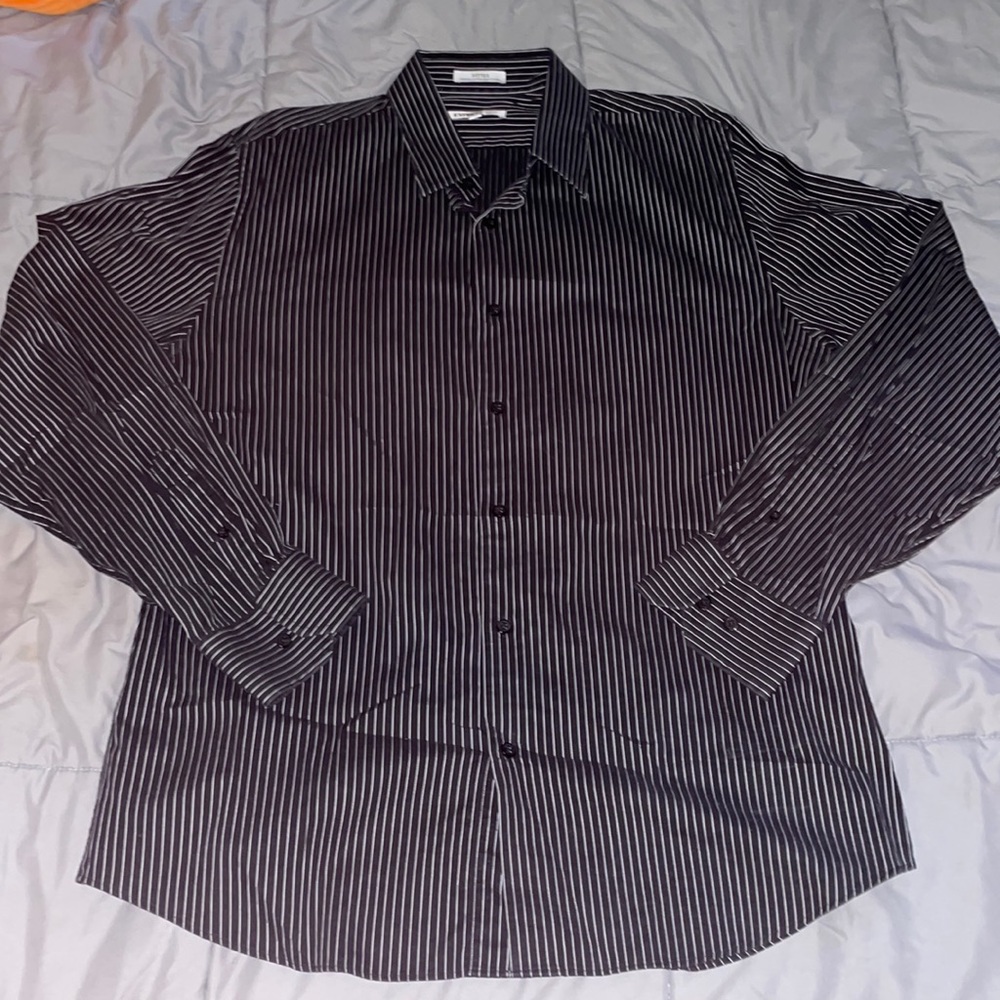 Express Button Up
